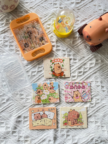 Capybara Orange-themed Set